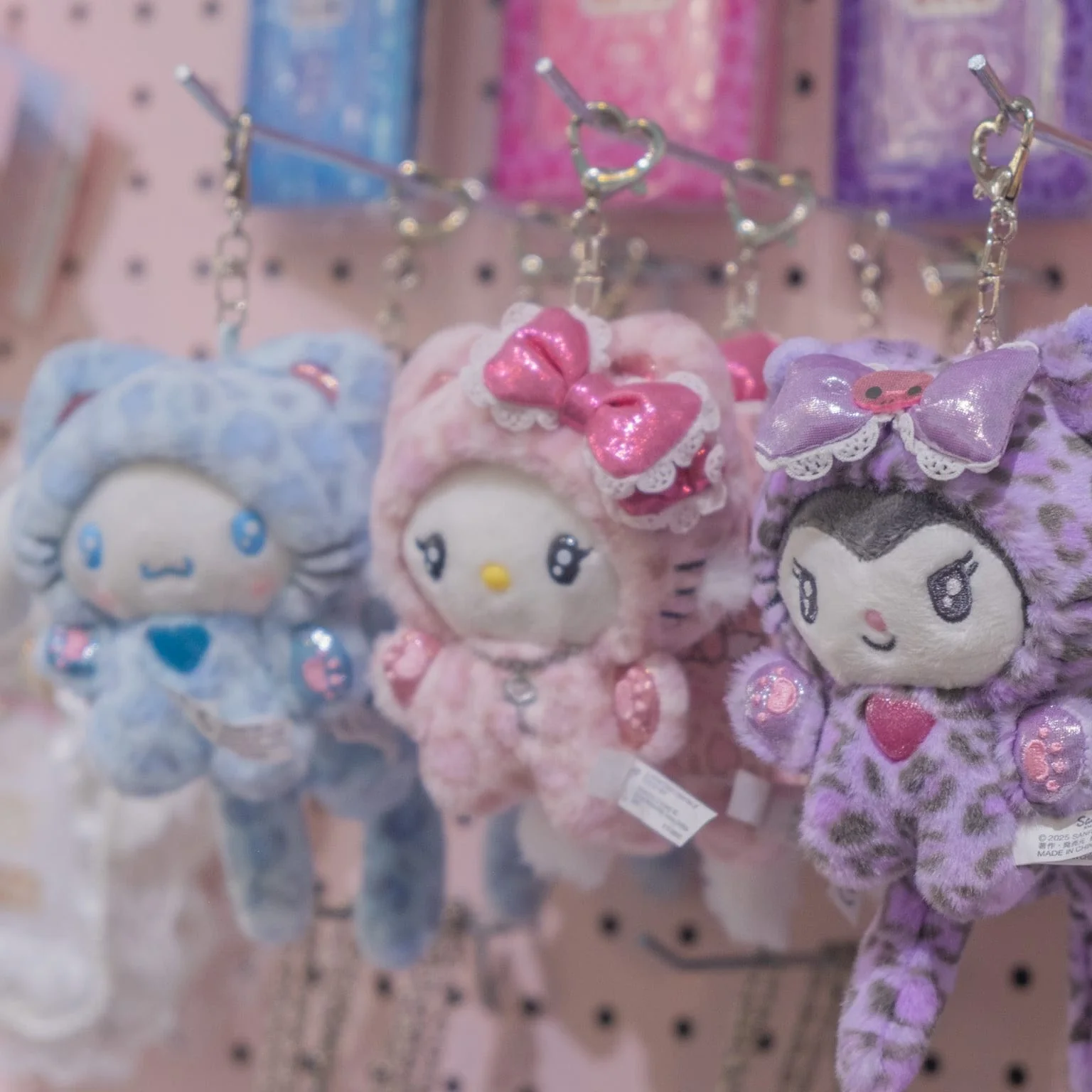 Cinnamoroll Leopard Cat Series Plush Keychain - Image 3