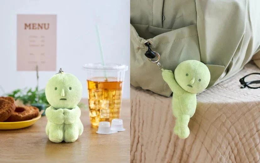 Smiski Plush Keychain Hugging Knees - Image 5
